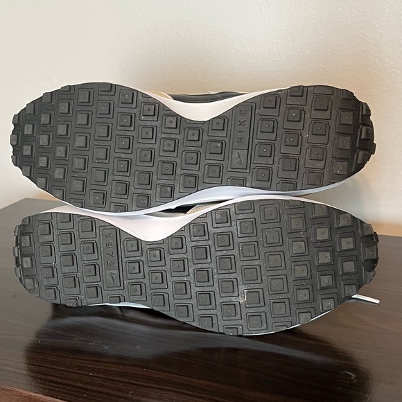 11.5 Nike Waffle Debut - Picture 8 of 11